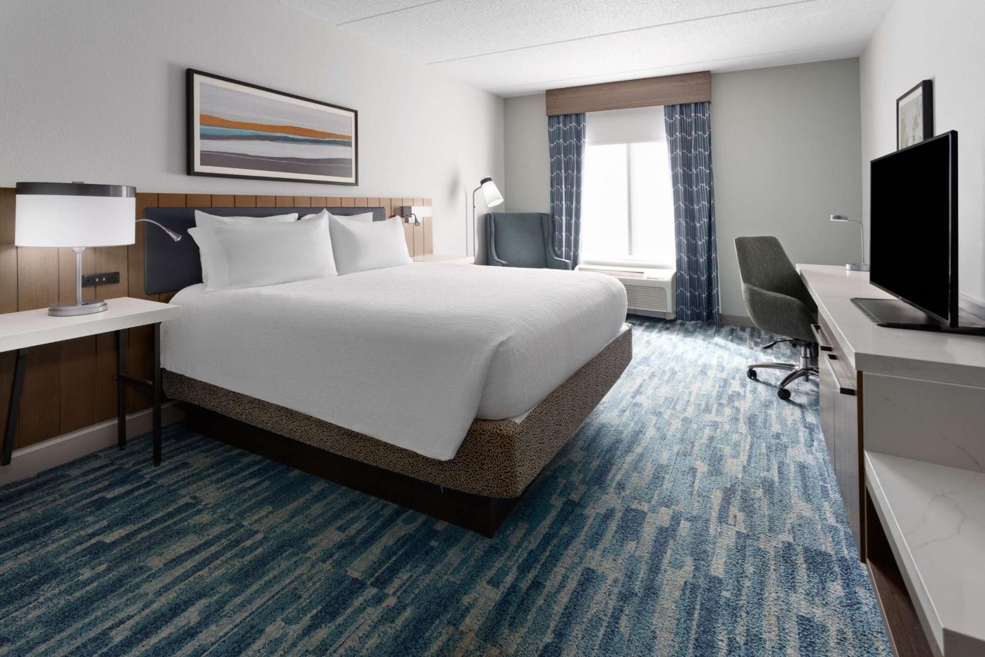 Hilton Garden Inn Winston-Salem/Hanes Mall Exterior photo
