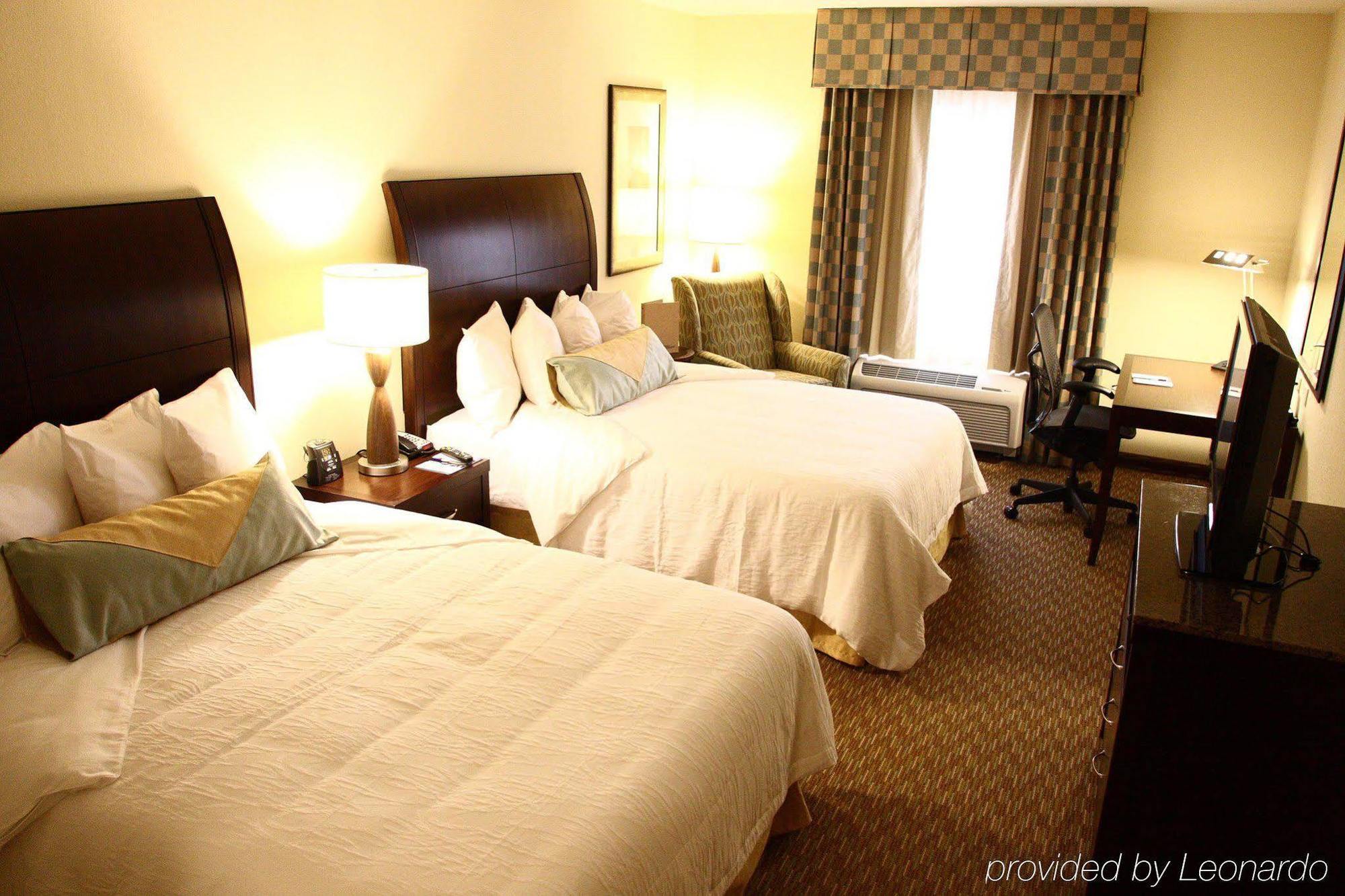 Hilton Garden Inn Winston-Salem/Hanes Mall Room photo